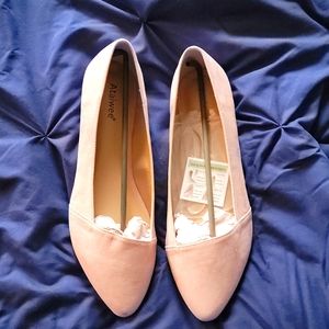 Soft Pink Flats